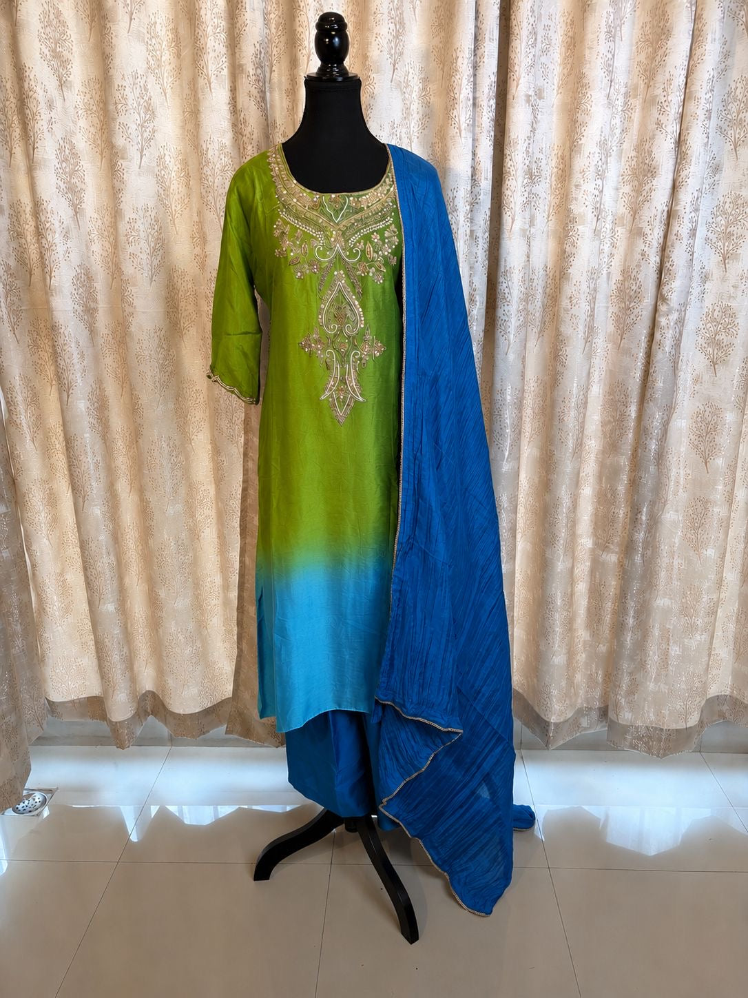 Green & Blue Ombré Embroidered Kurta Set with Pants & Dupatta